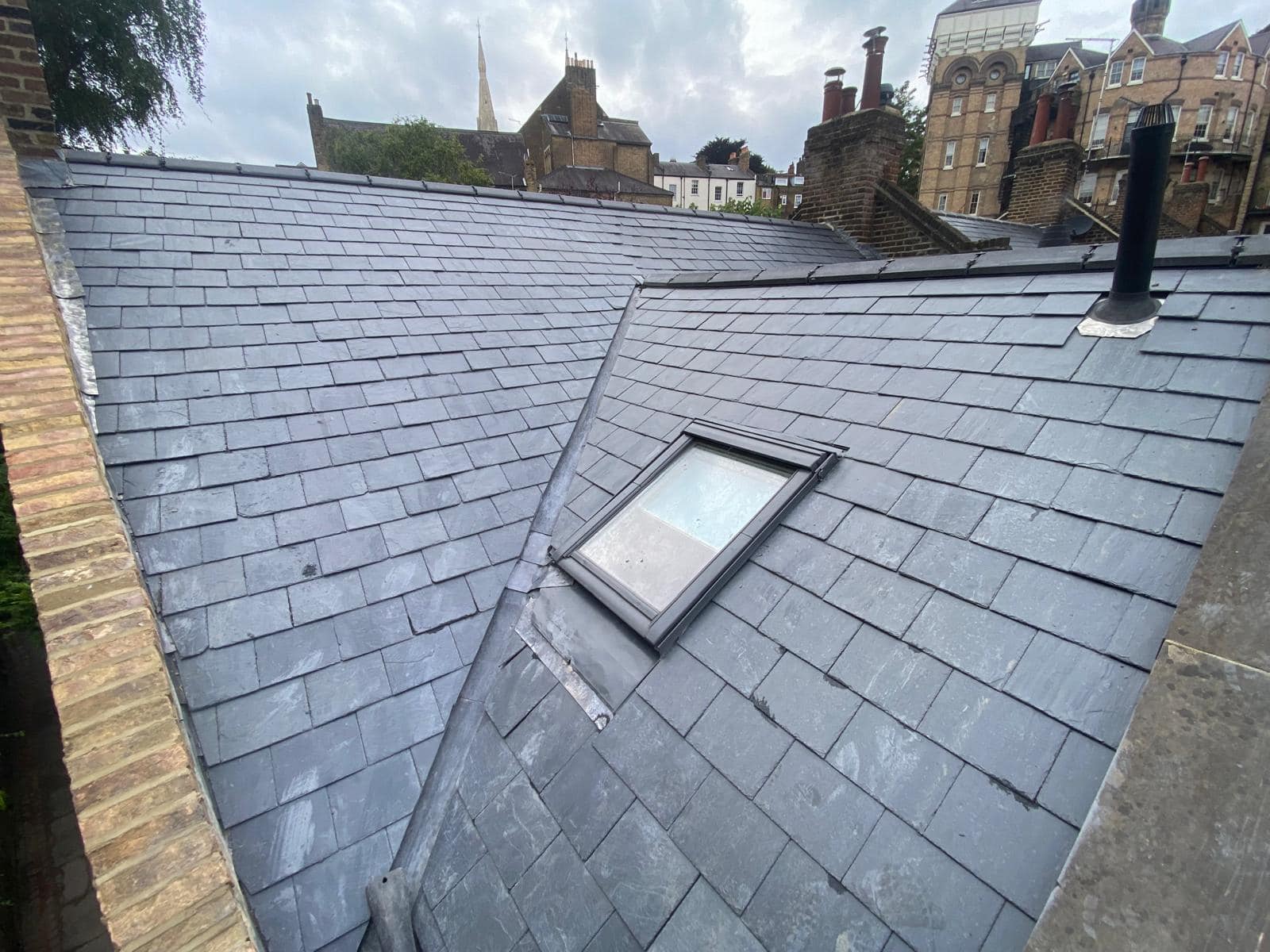 Roofing project - 1303137257605398