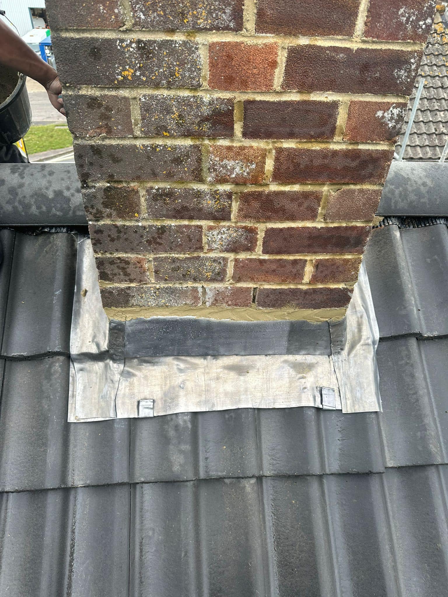 Roofing project - 1303137910938666
