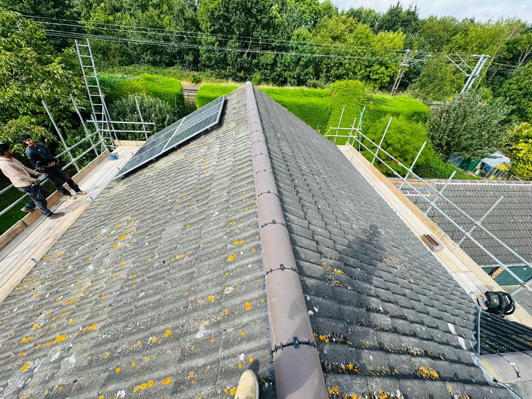 Roofing project - 1303141190938338