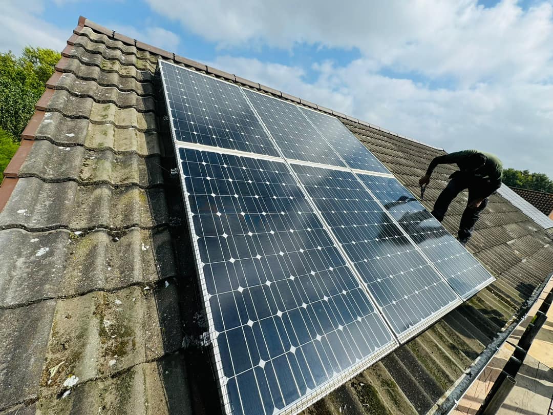 Roofing project - 1303141260938331