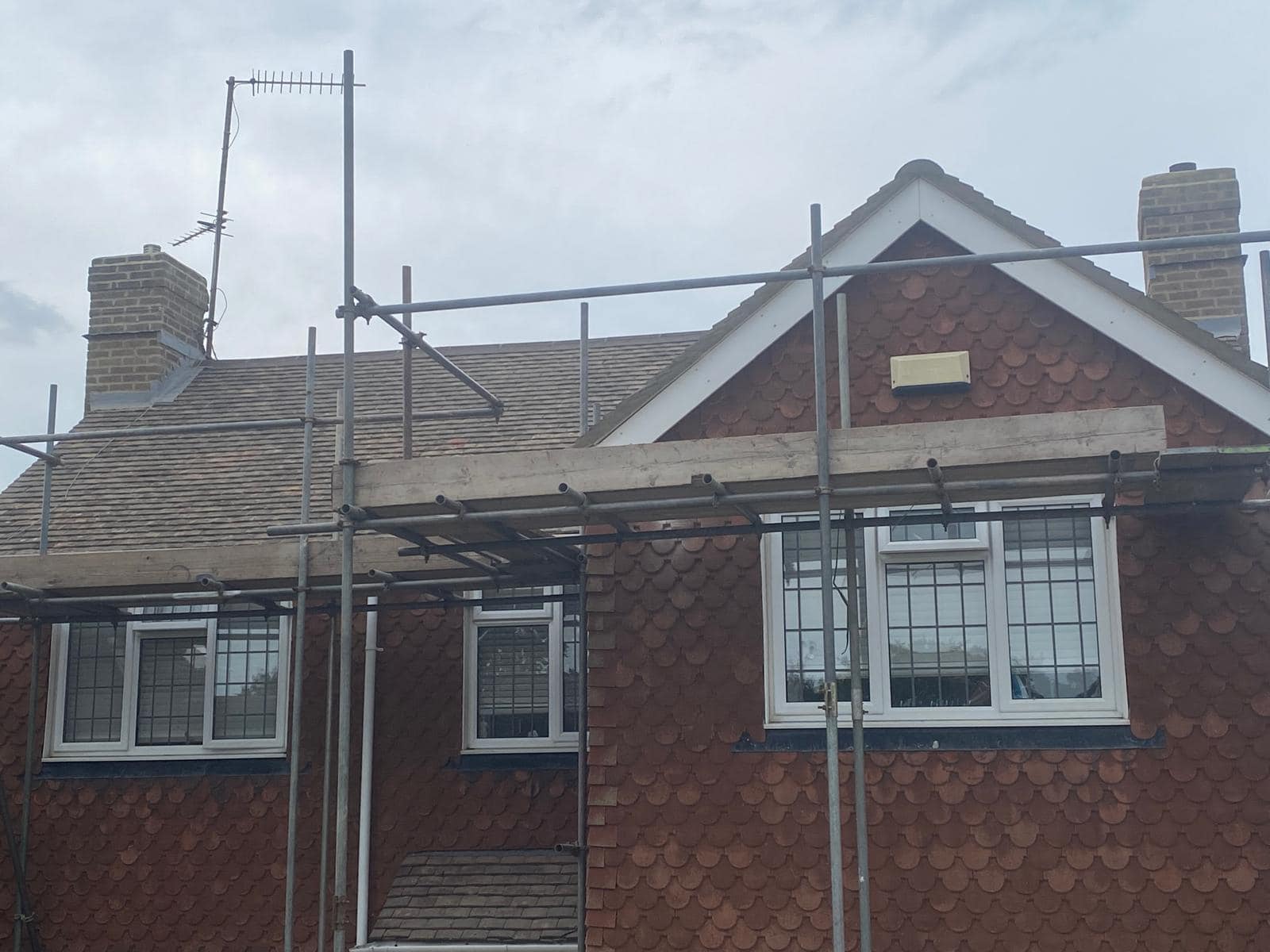 Roofing project - 1303142577604866