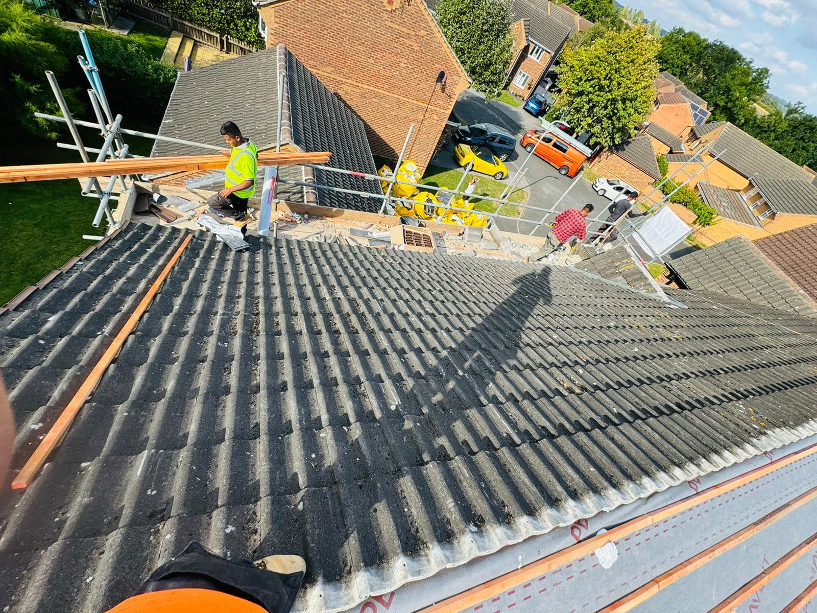 Roofing project - 1303143020938155