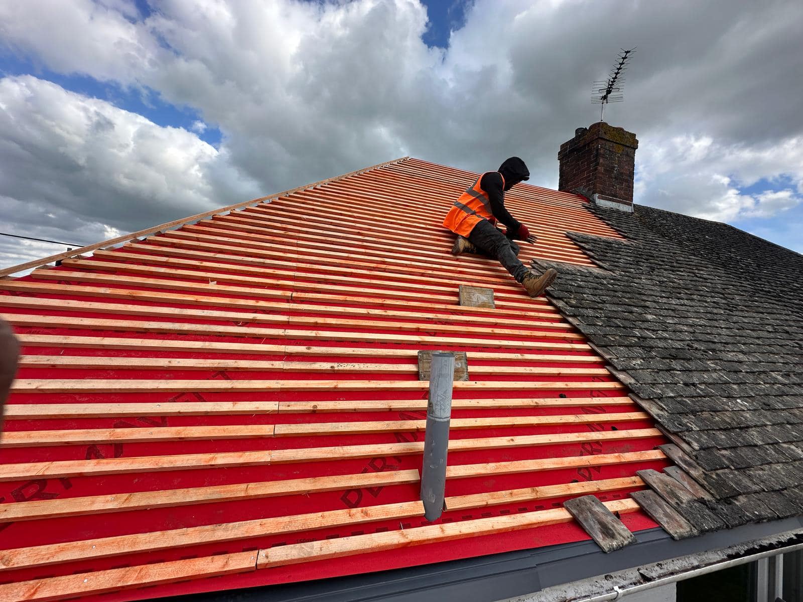 Roofing project - 1303144807604643