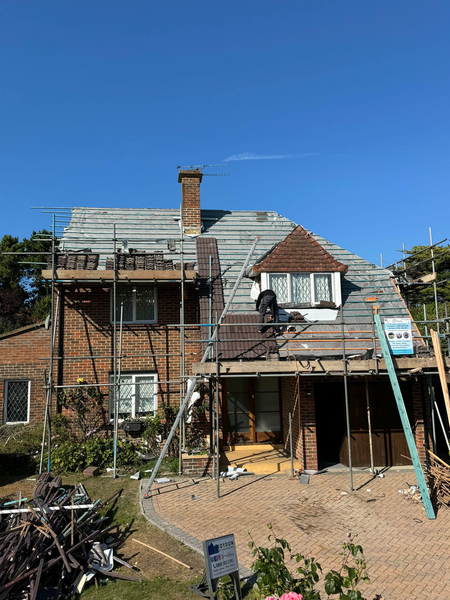 Roofing project - 1303146727604451