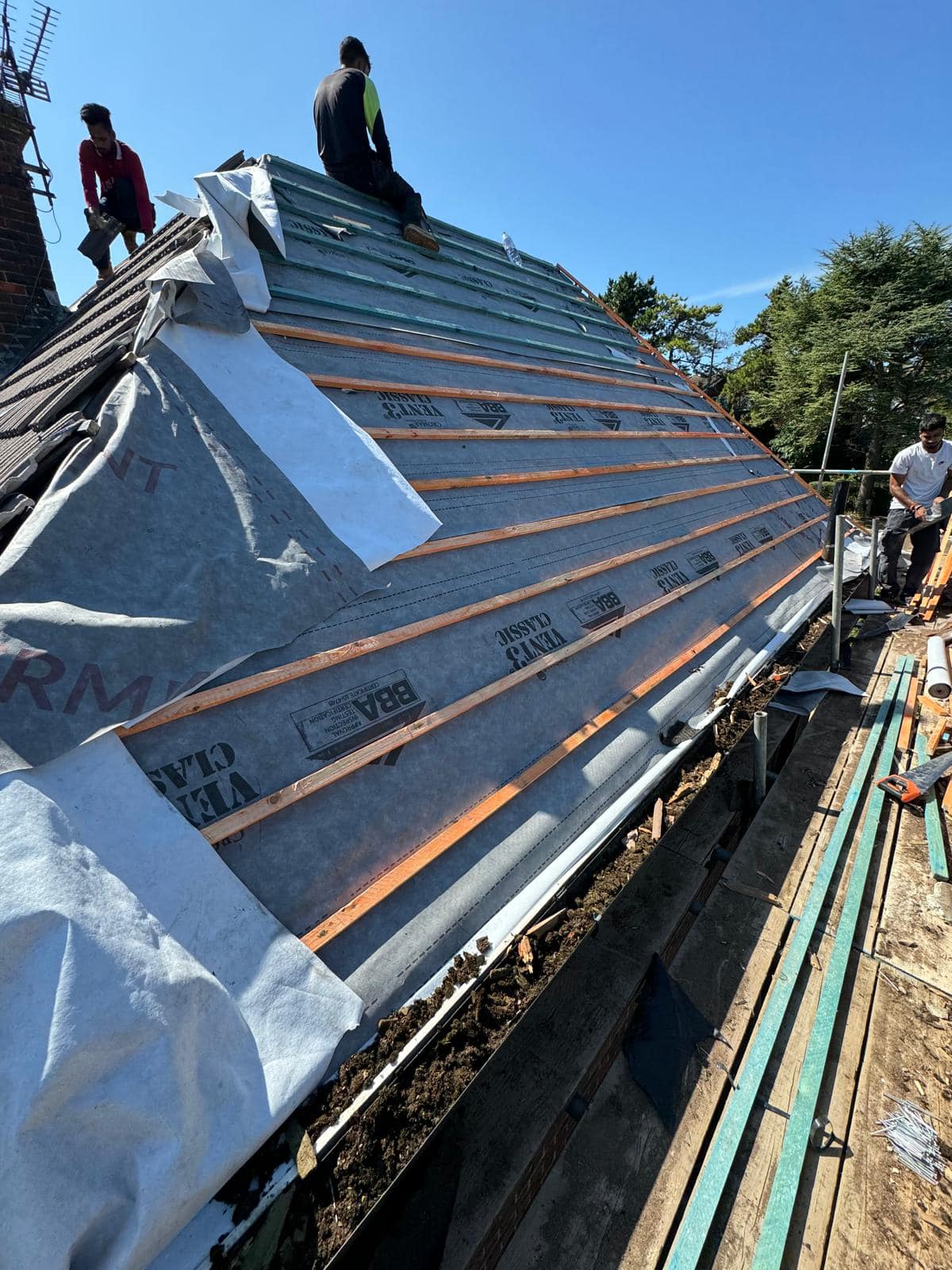 Roofing project - 1303146914271099