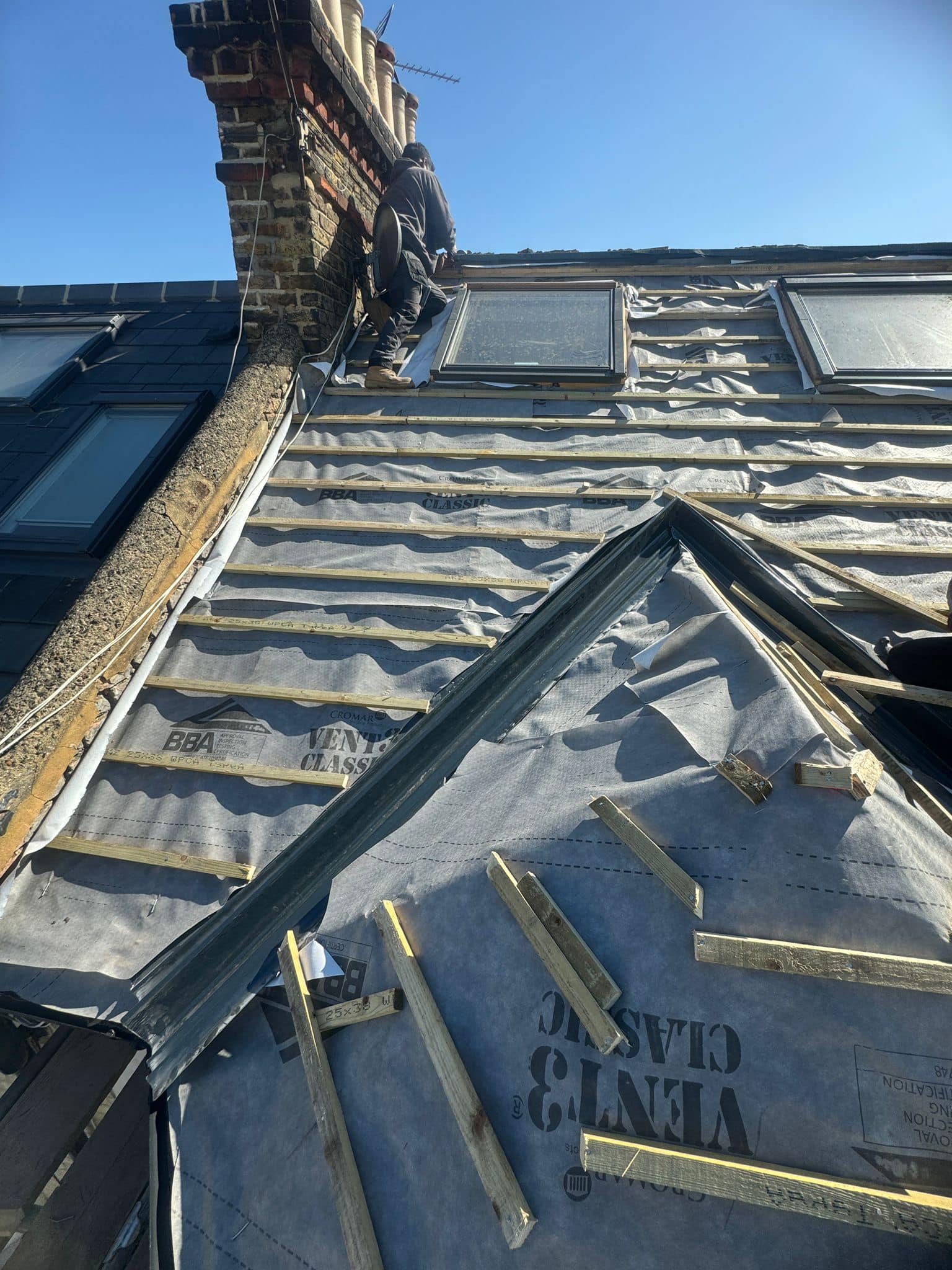 Roofing project - 1303147640937693