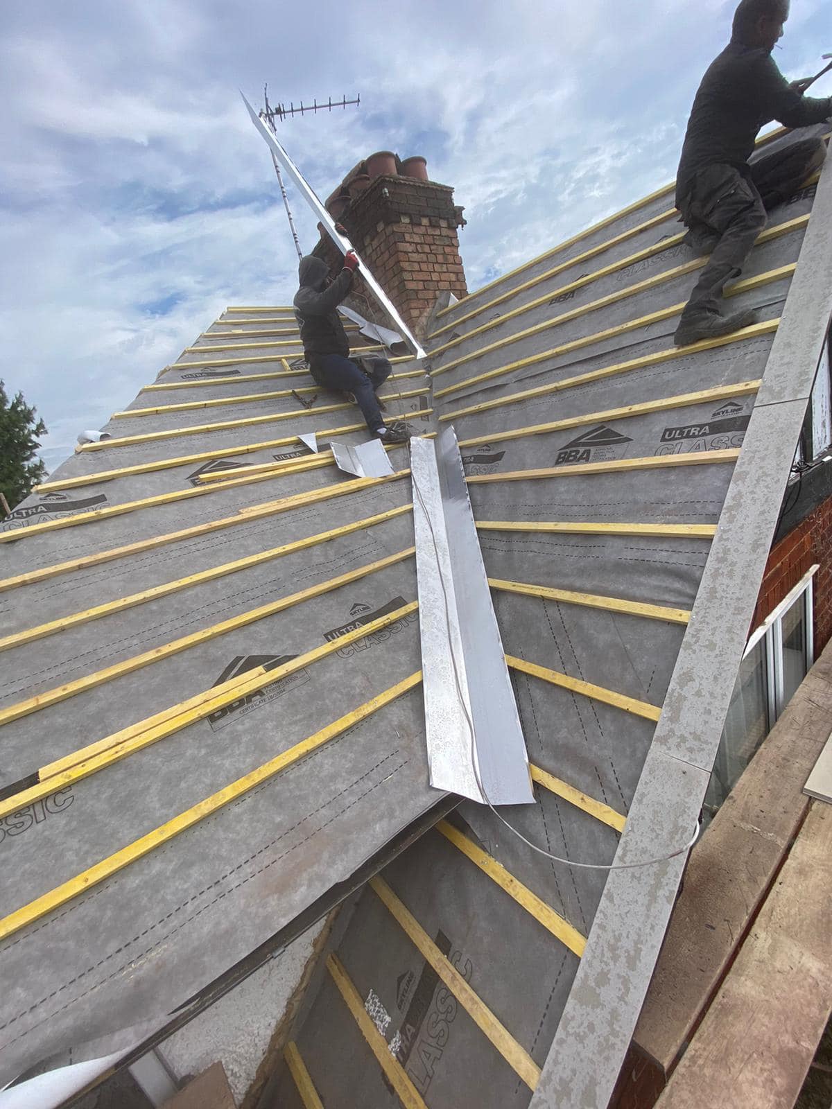 Roofing project - 1303148174270973