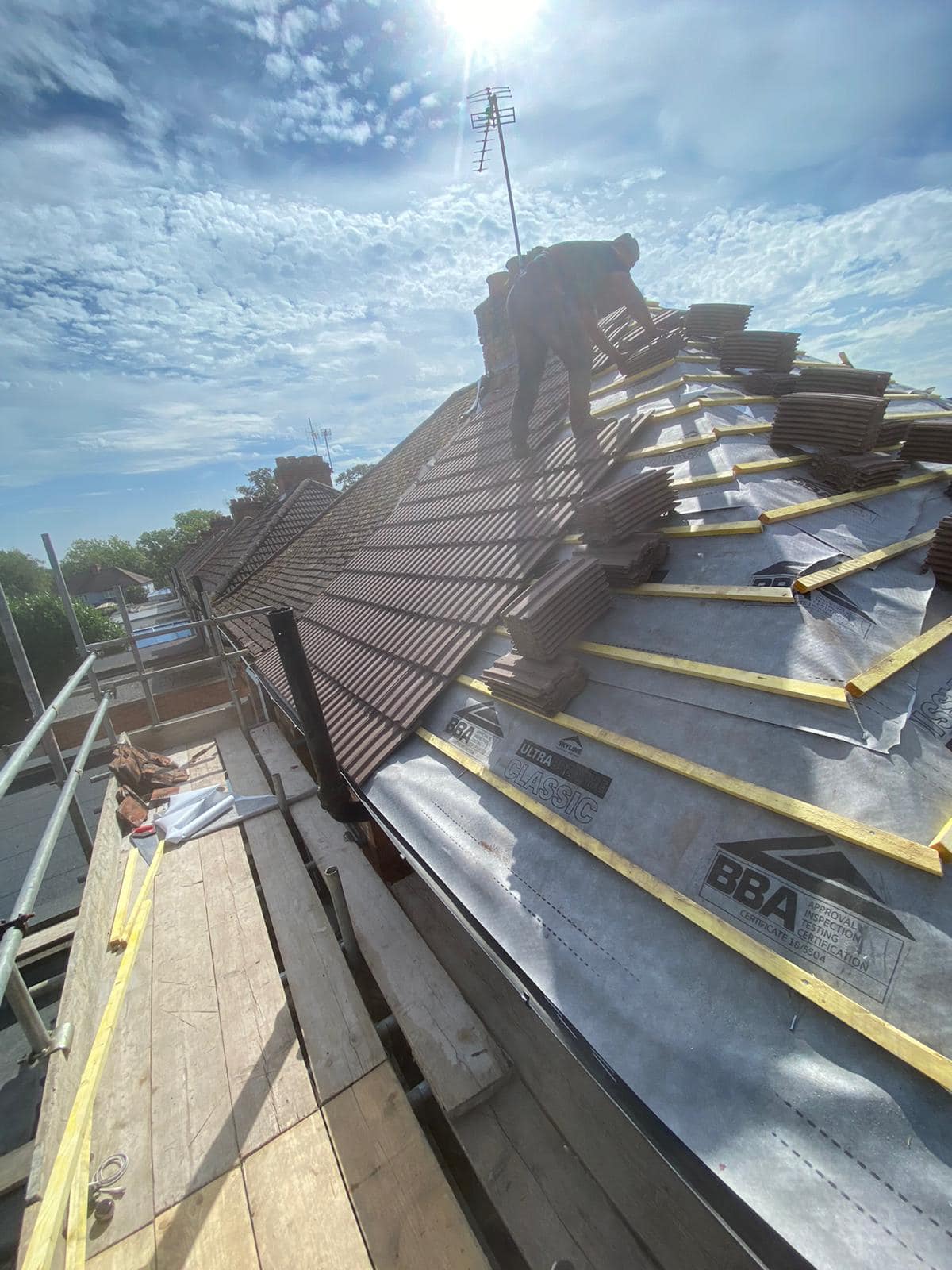 Roofing project - 1303148344270956