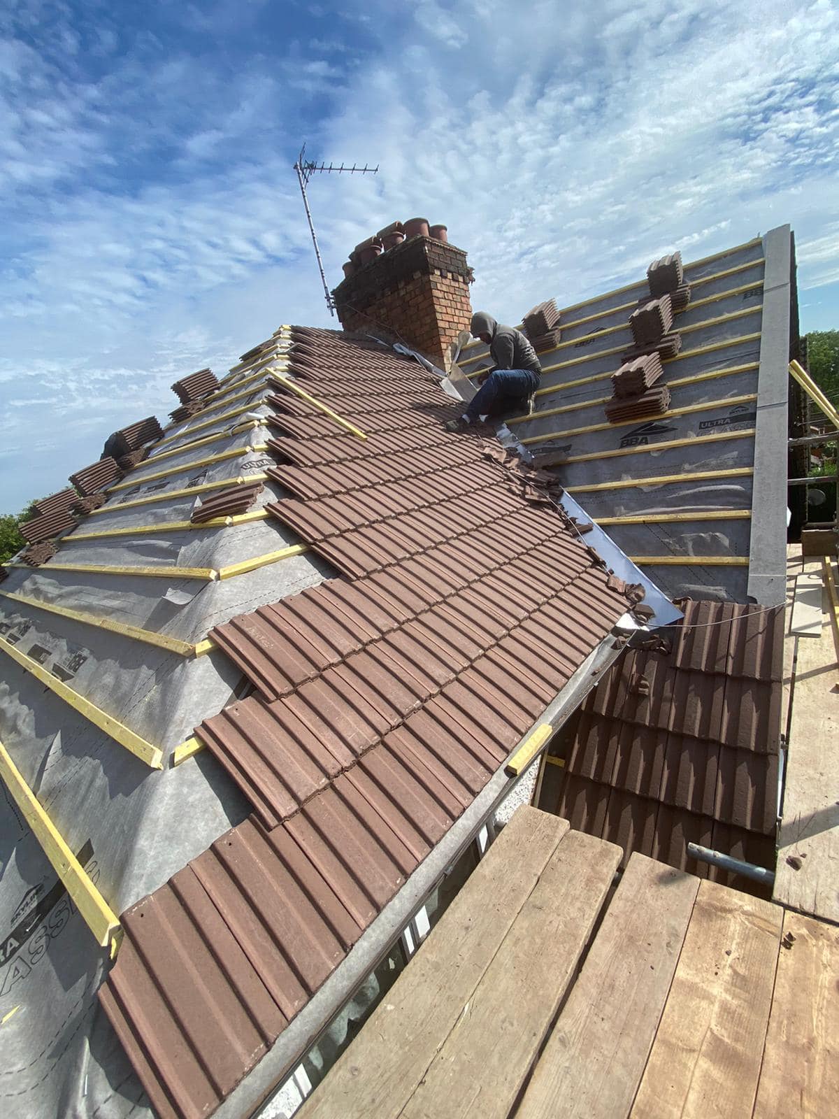 Roofing project - 1303148407604283