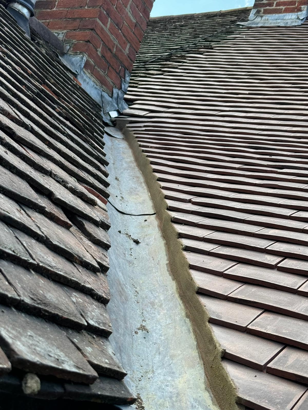 Roofing project - 1303149350937522