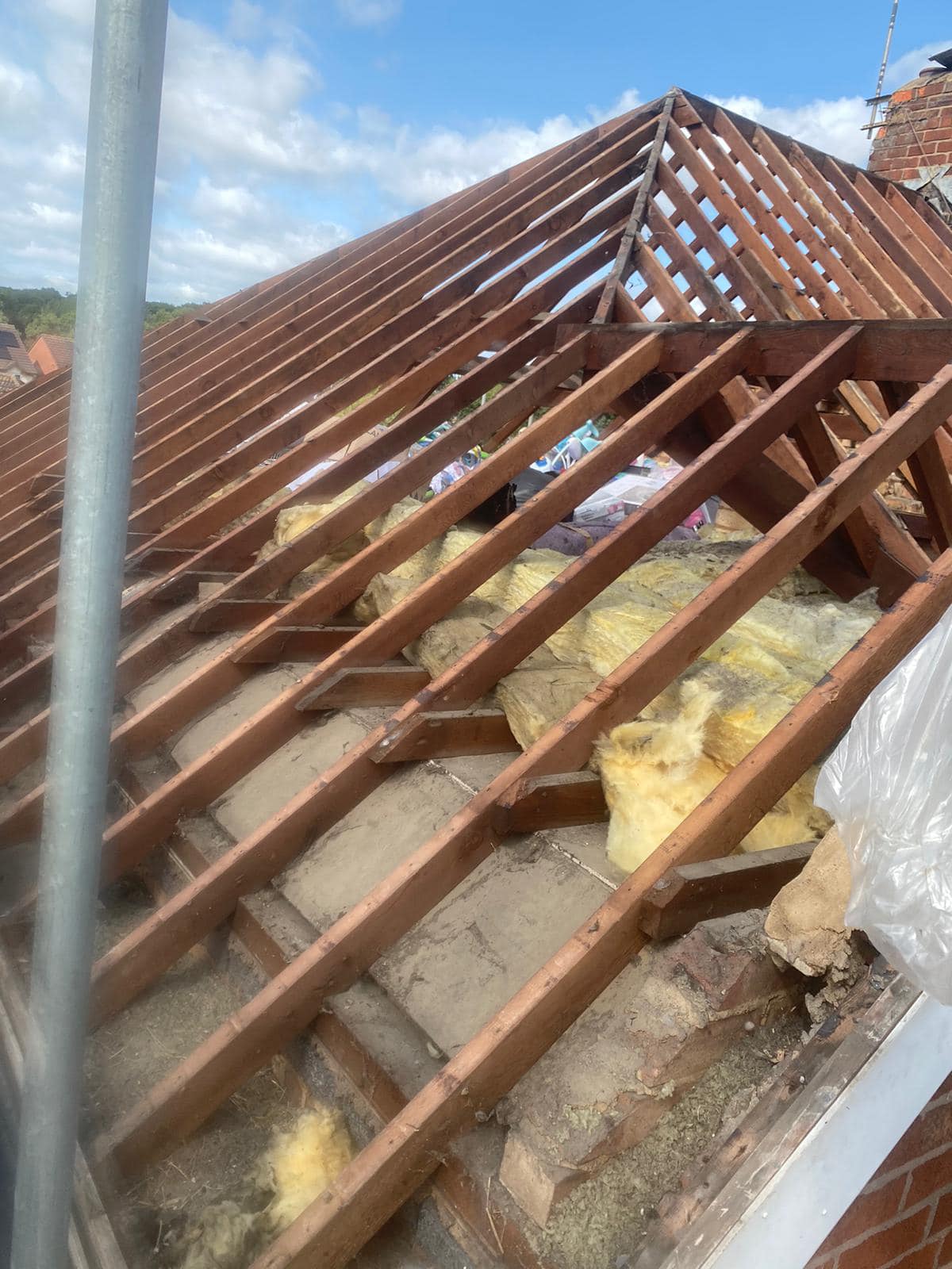 Roofing project - 1303152360937221