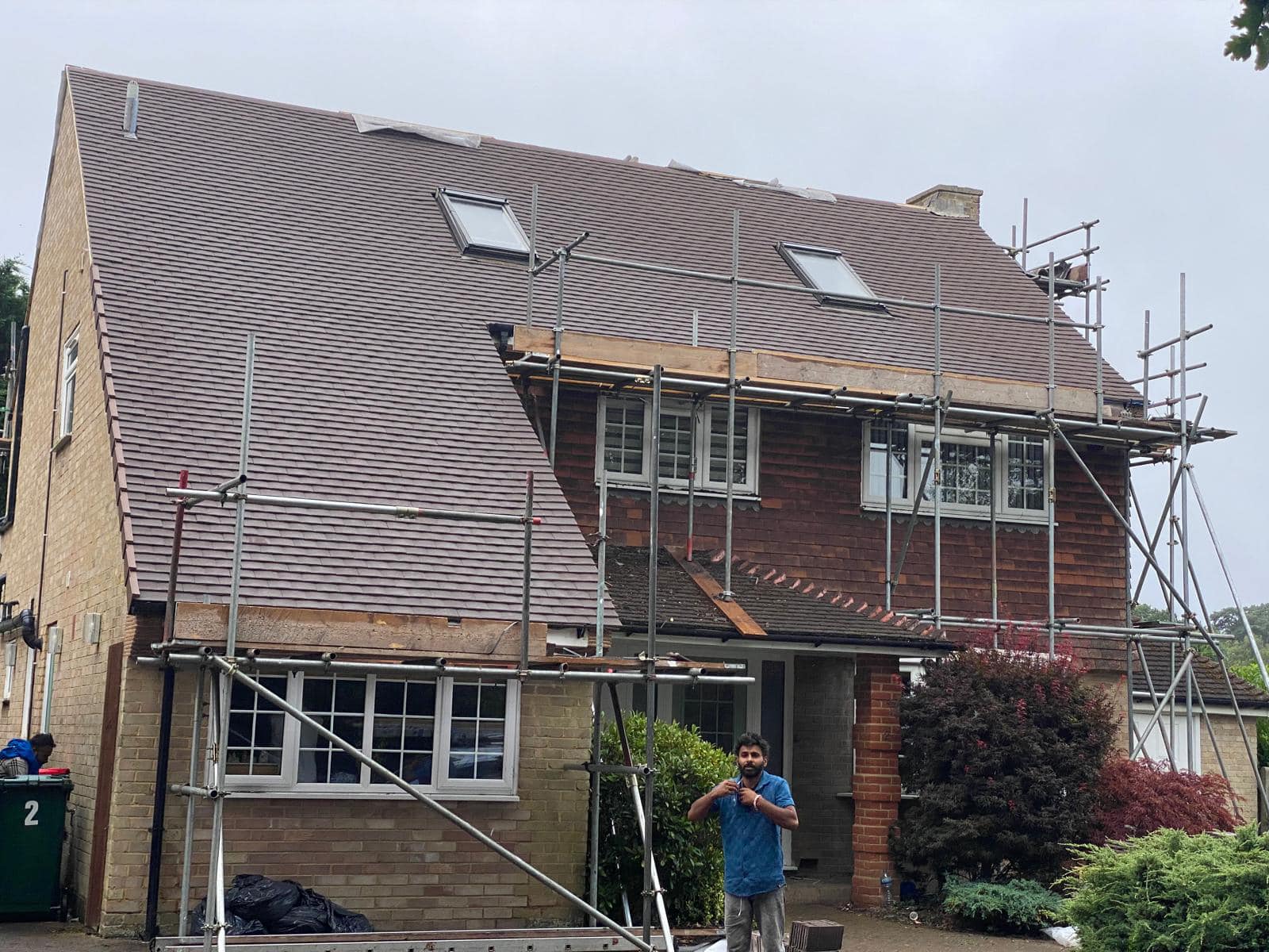 Roofing project - 1303155444270246