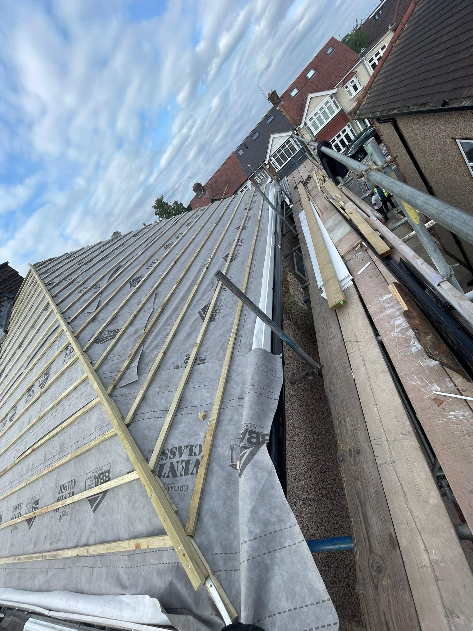 Roofing project - 1303157174270073