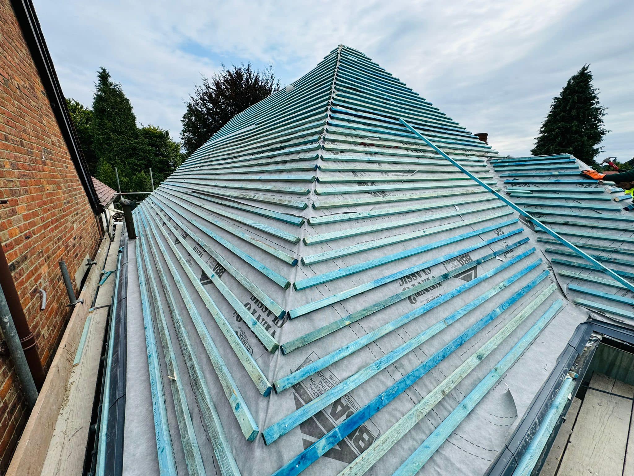 Roofing project - 1303159384269852