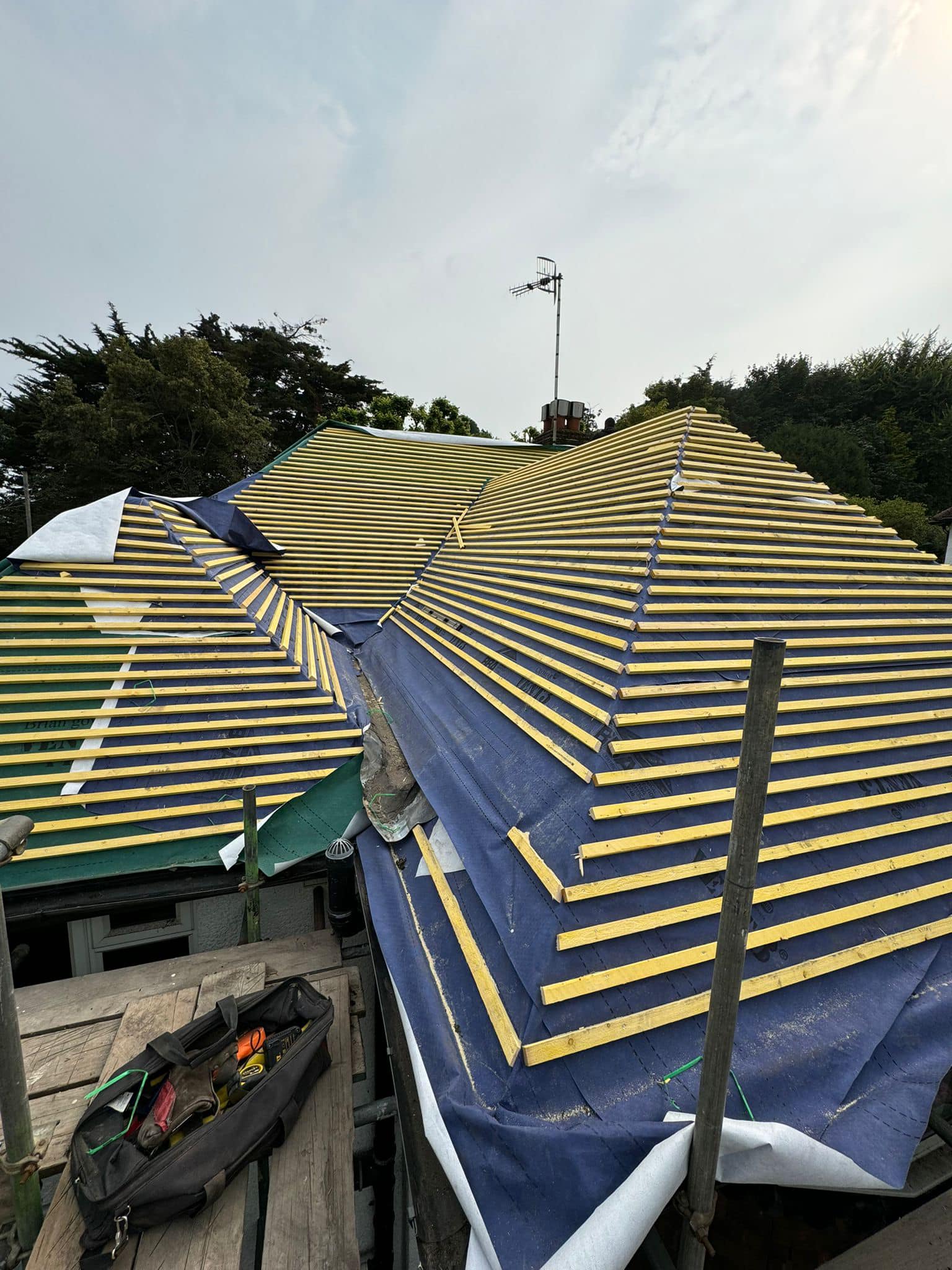 Roofing project - 1303189107600213