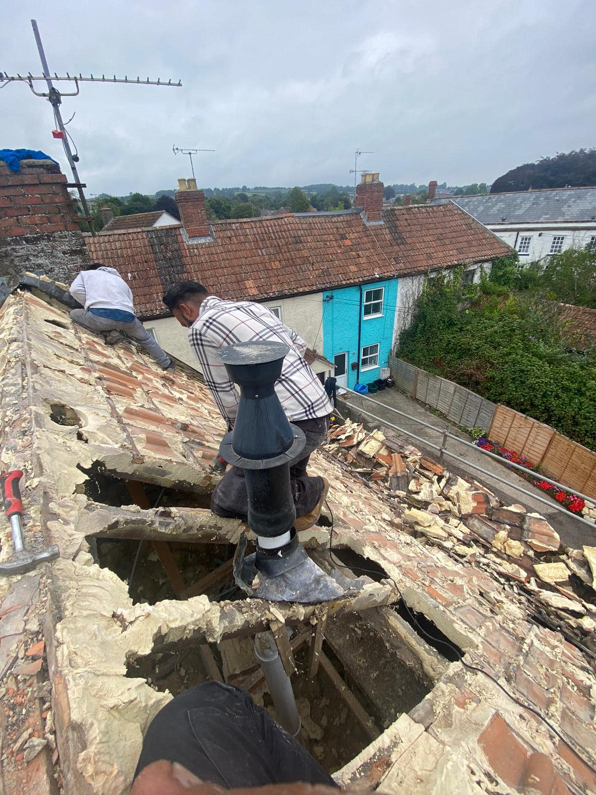 Roofing project - 1303191040933353