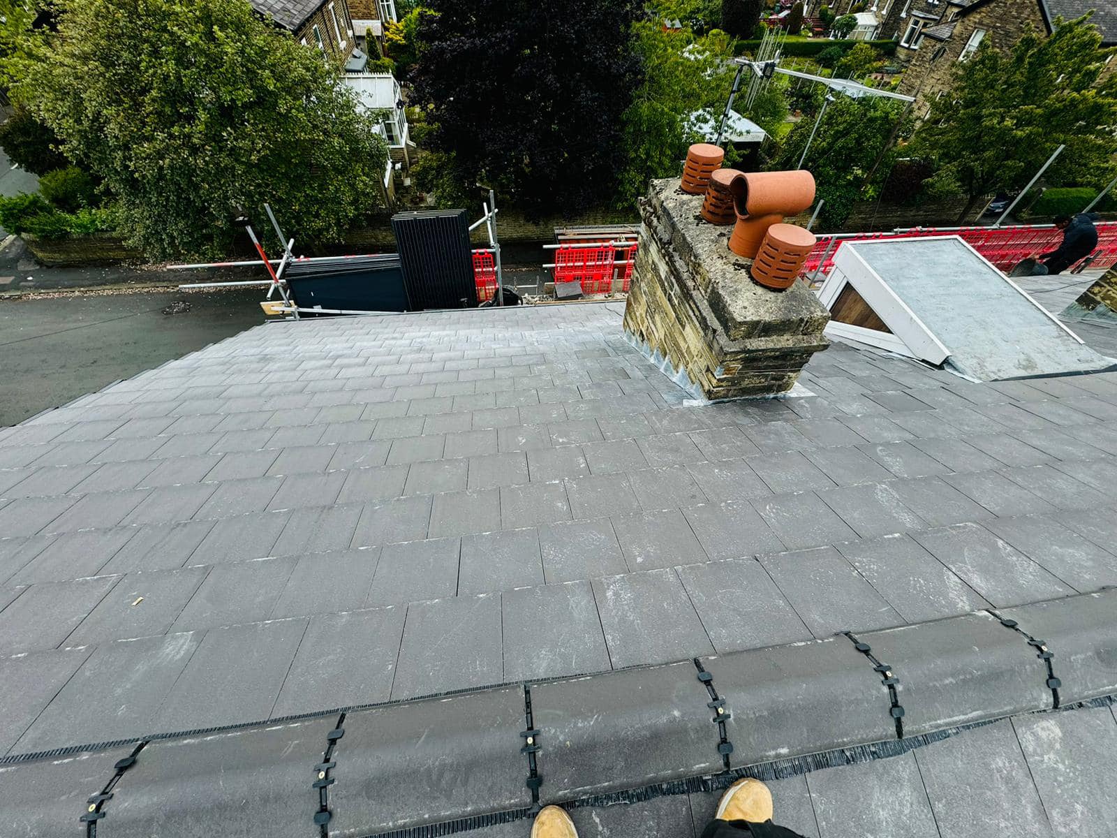 Roofing project - 1303191810933276