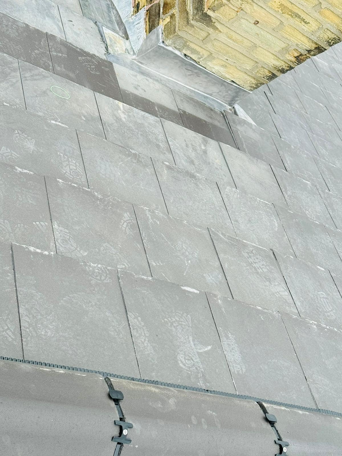 Roofing project - 1303191934266597