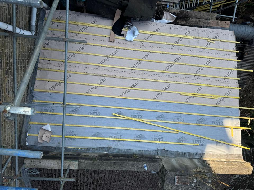 Roofing project - 1303195627599561