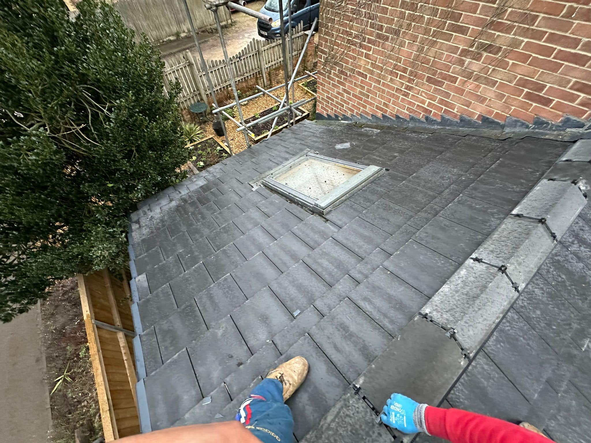 Roofing project - 1409832856935837