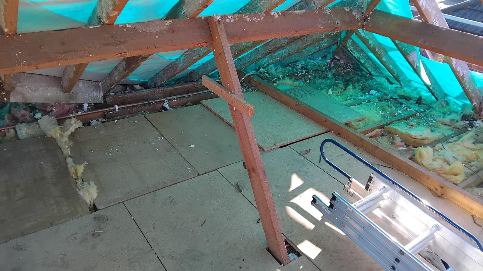 Roofing project - 1409841933601596