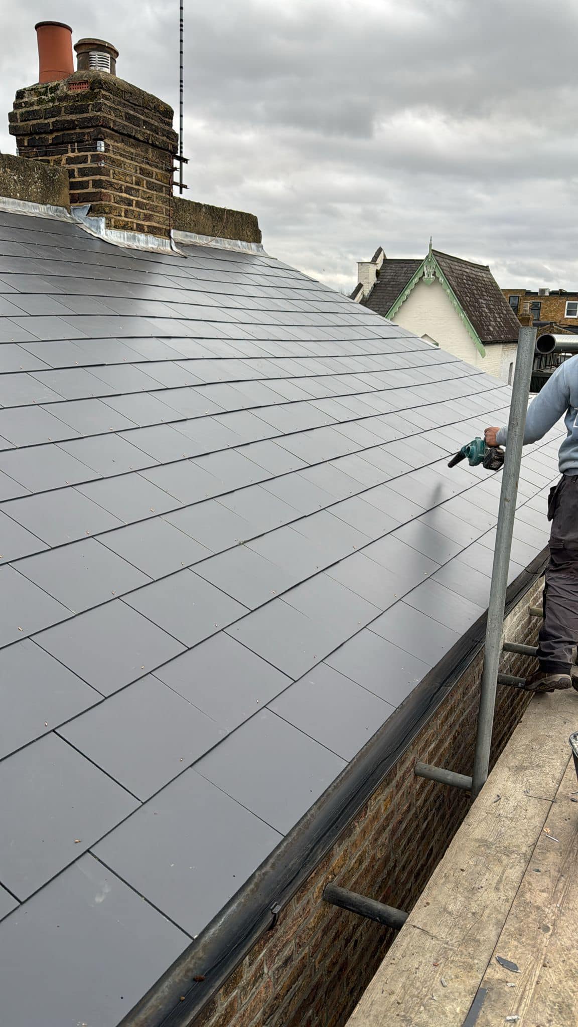 Roofing project - 1409856433600146