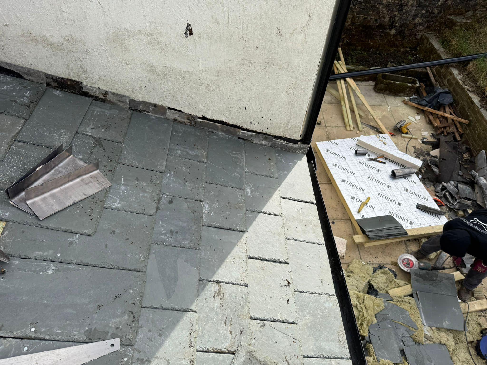 Roofing project - 1409857600266696