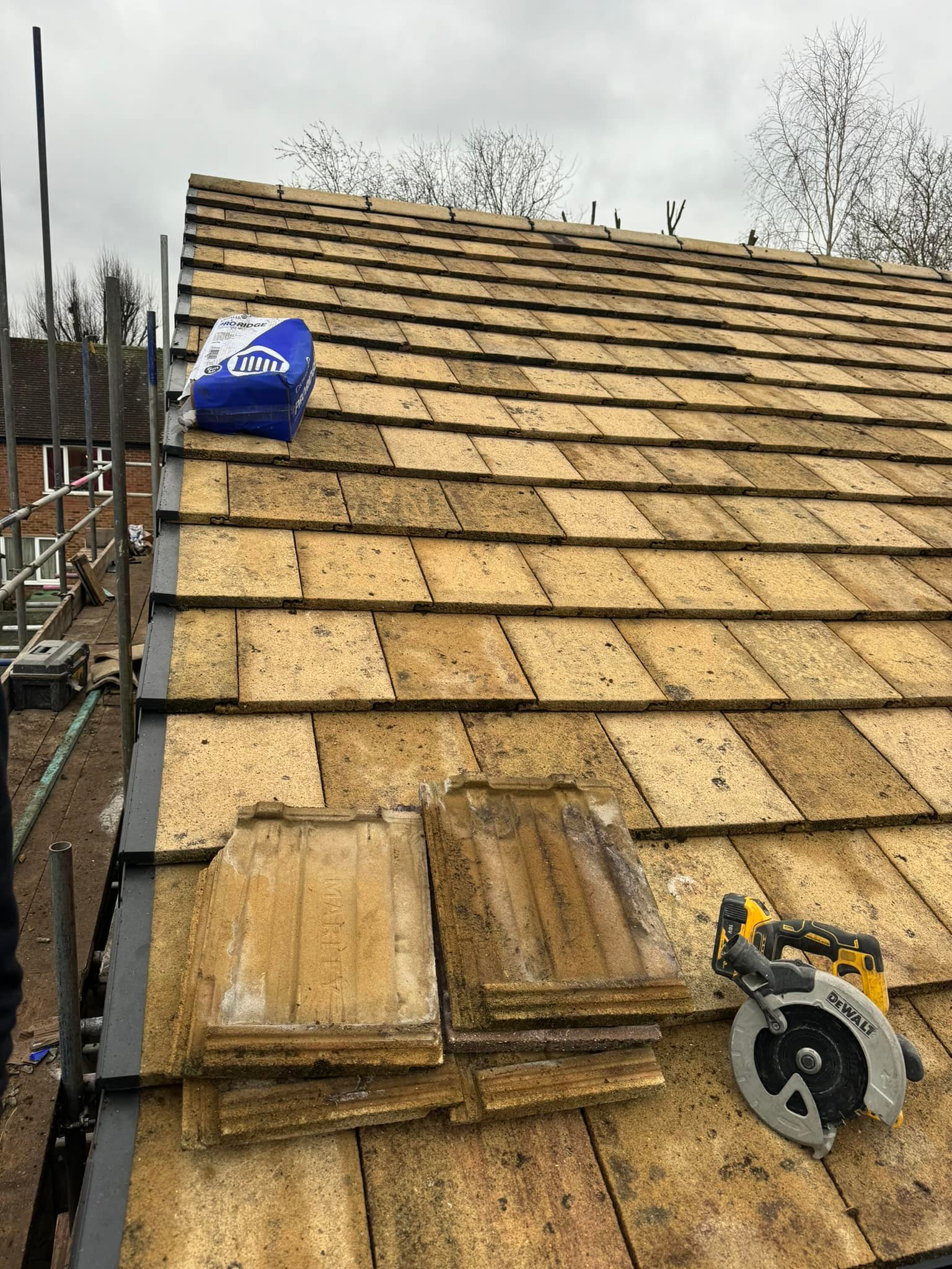 Roofing project - 1409862393599550