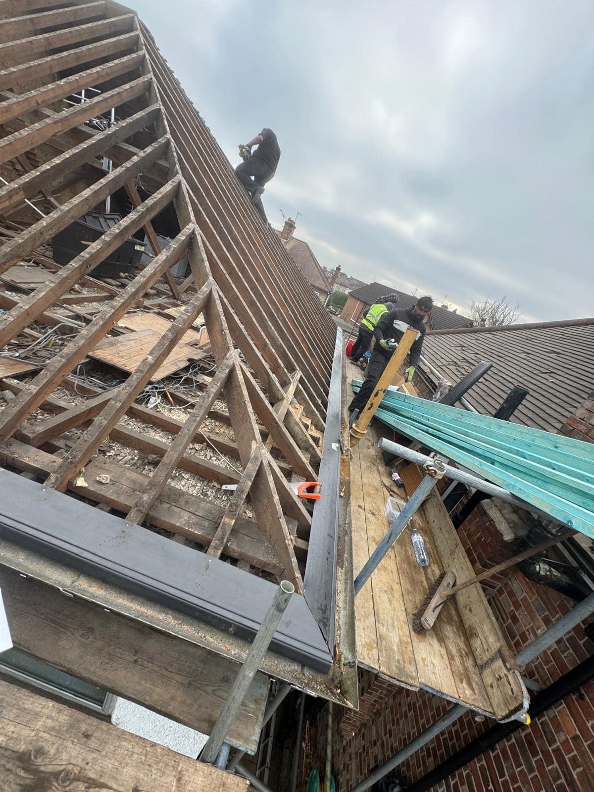 Roofing project - 1409866313599158