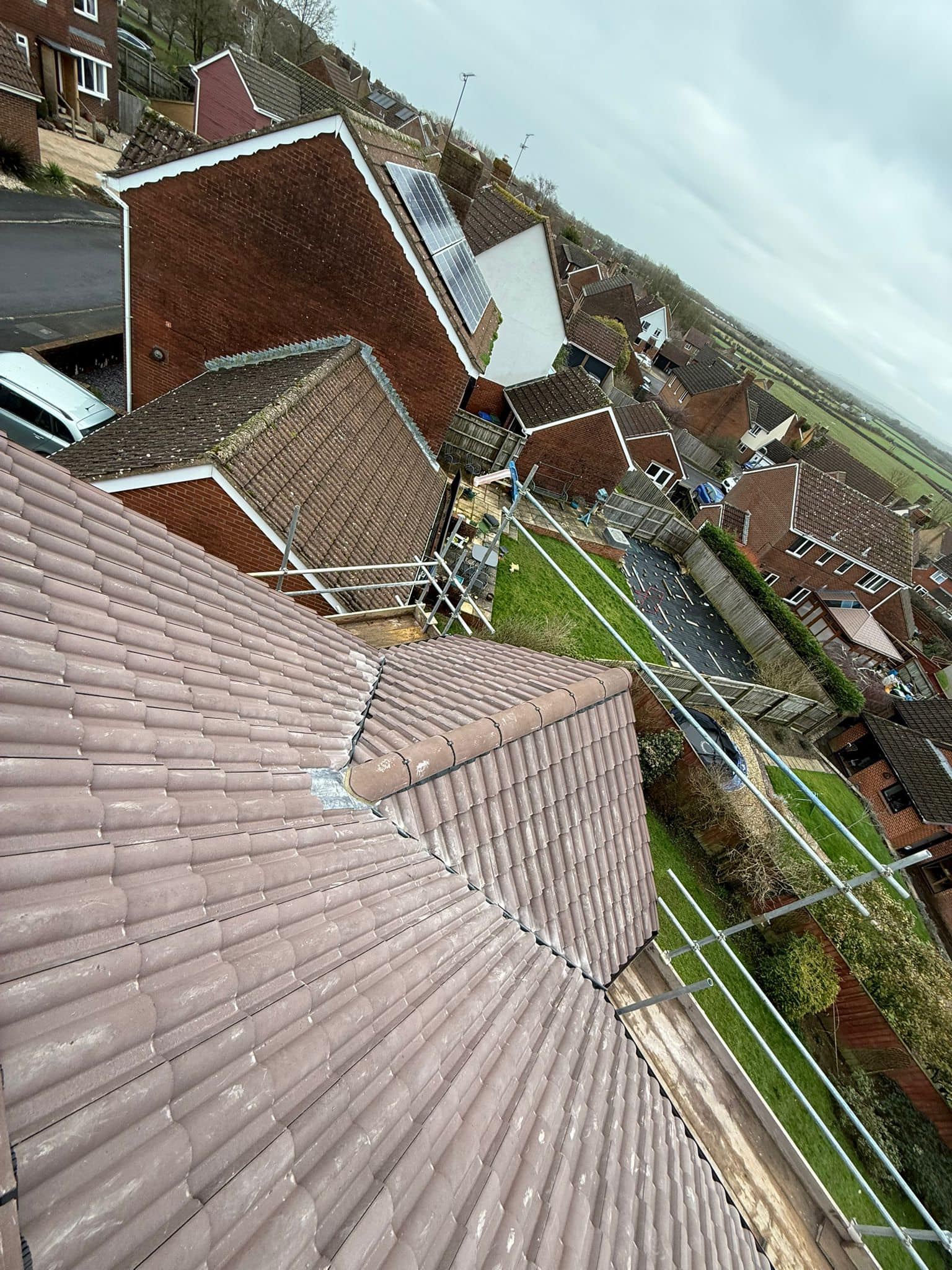 Roofing project - 1409874366931686