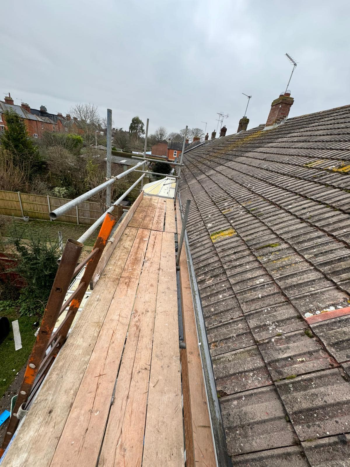 Roofing project - 1409878773597912