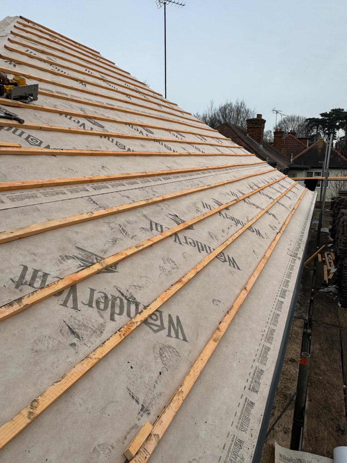 Roofing project - 1409981406920982