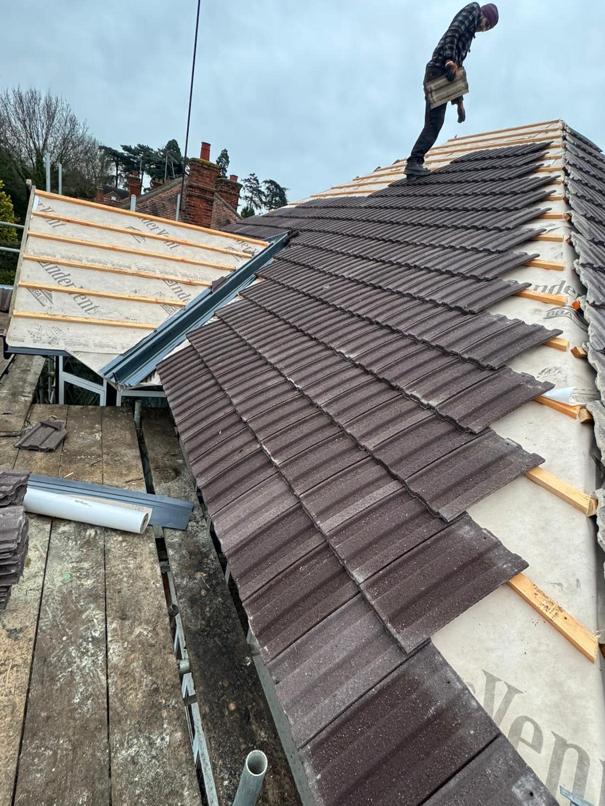 Roofing project - 1409981476920975