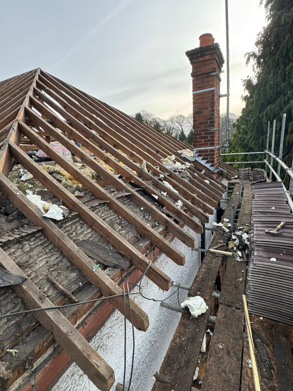 Roofing project - 1409981640254292