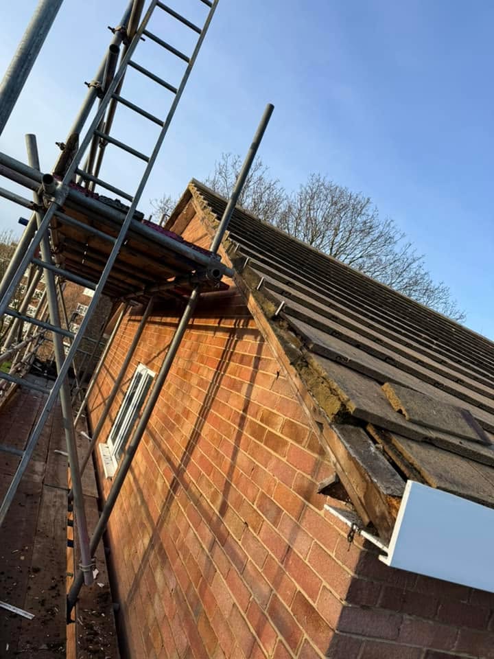 Roofing project - 1409982440254212