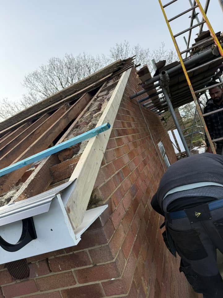 Roofing project - 1409982543587535