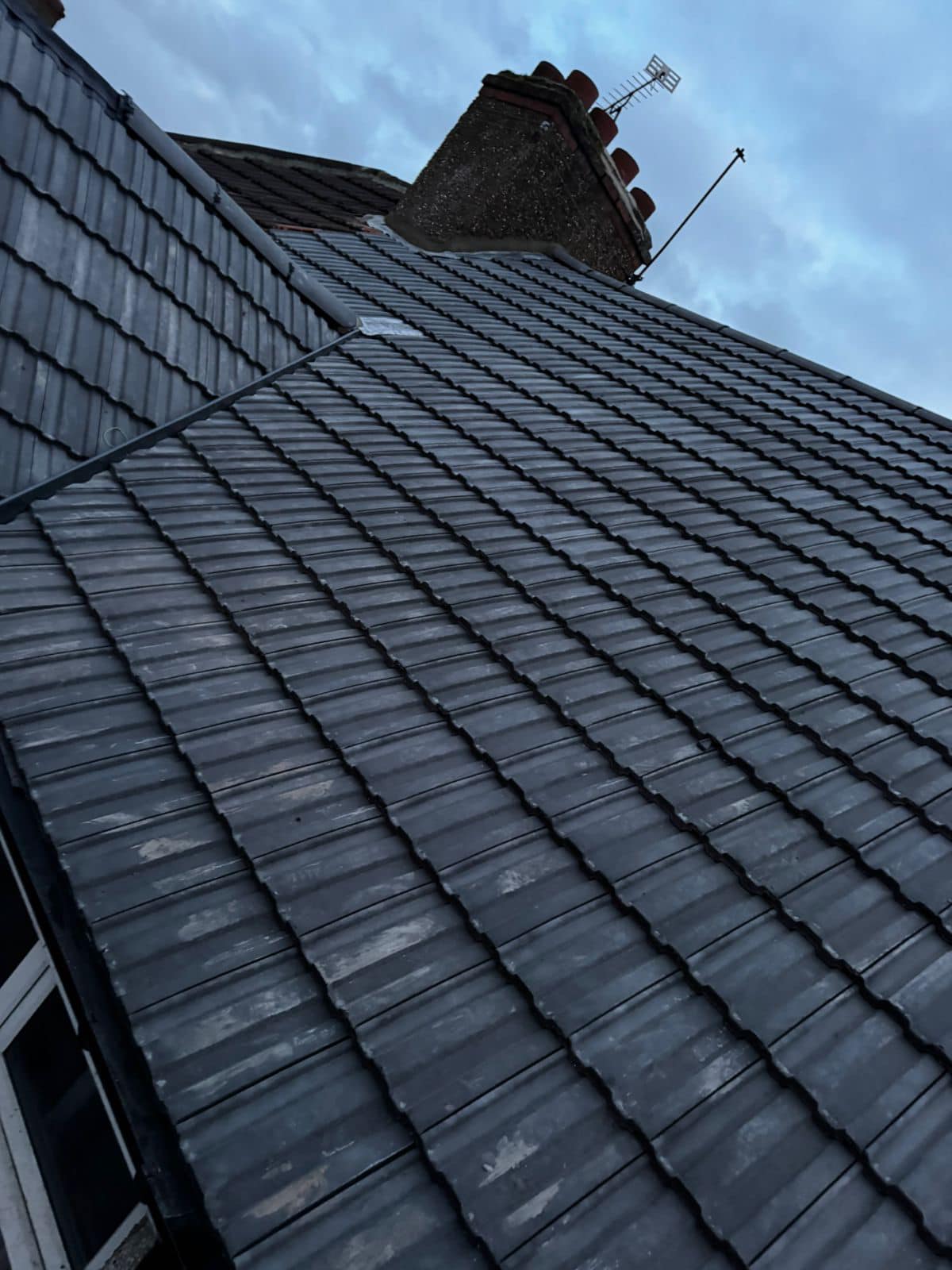 Roofing project - 1409984236920699