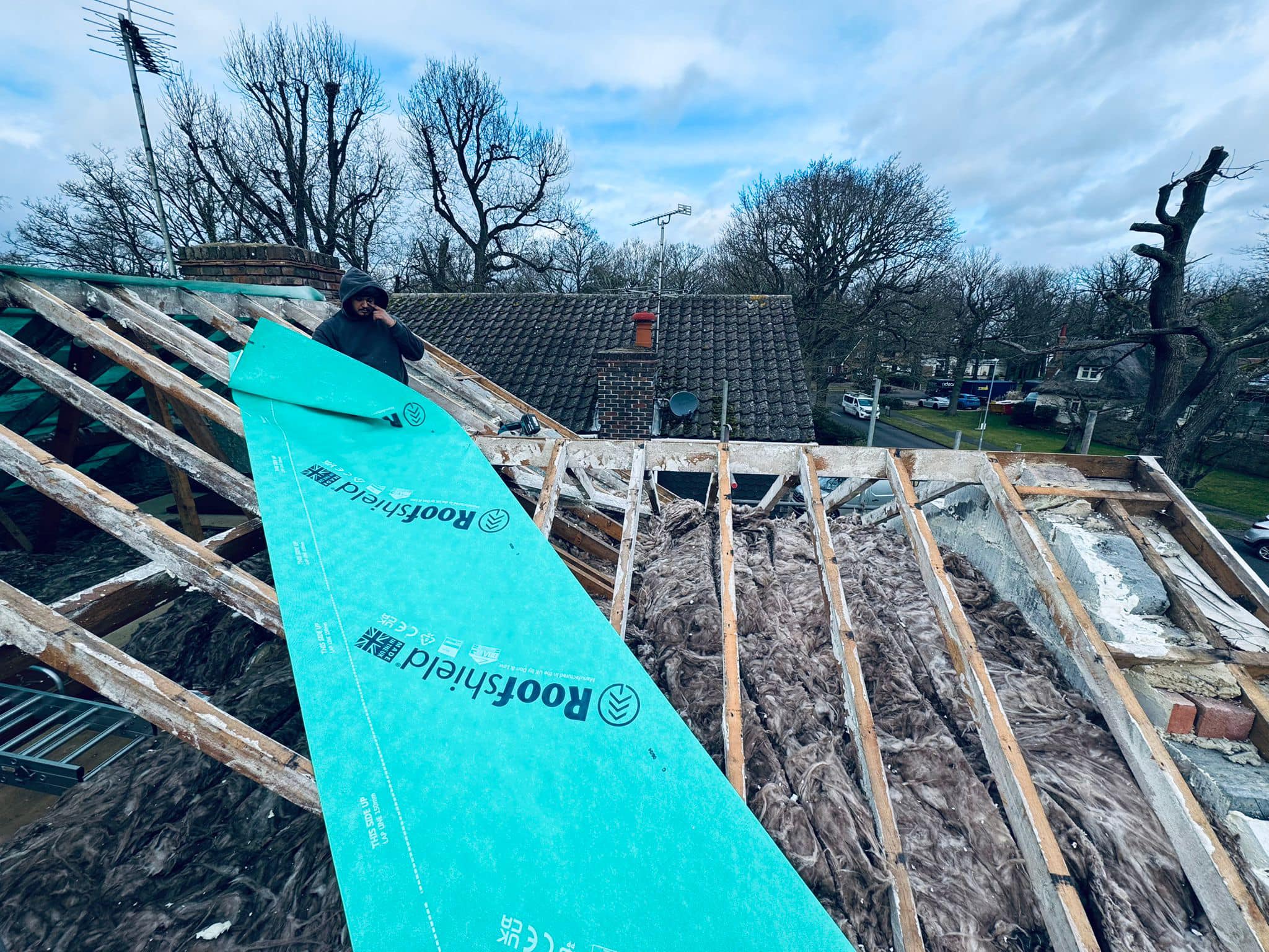 Roofing project - 1409984986920624