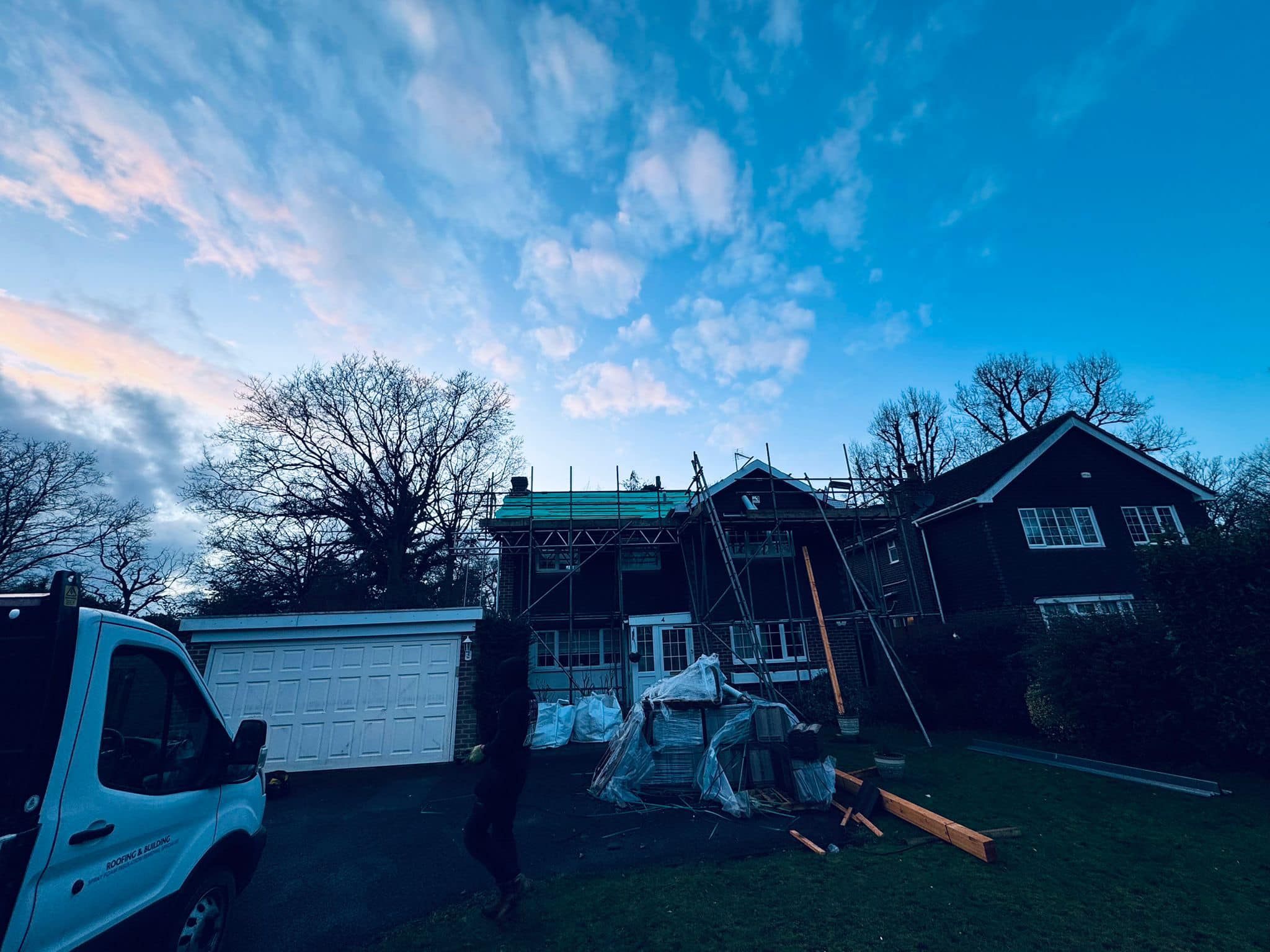 Roofing project - 1409985093587280