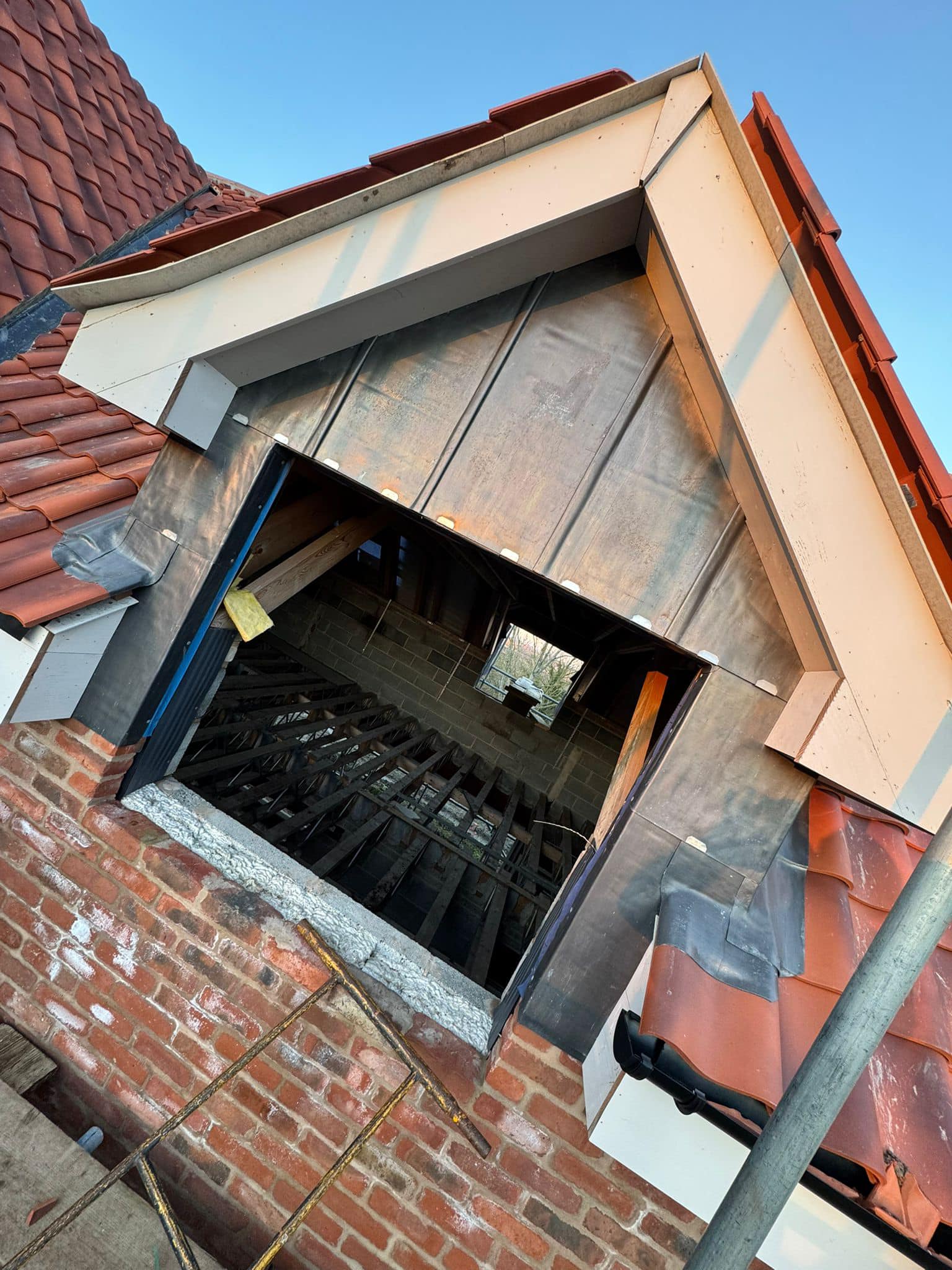 Roofing project - 1409995983586191