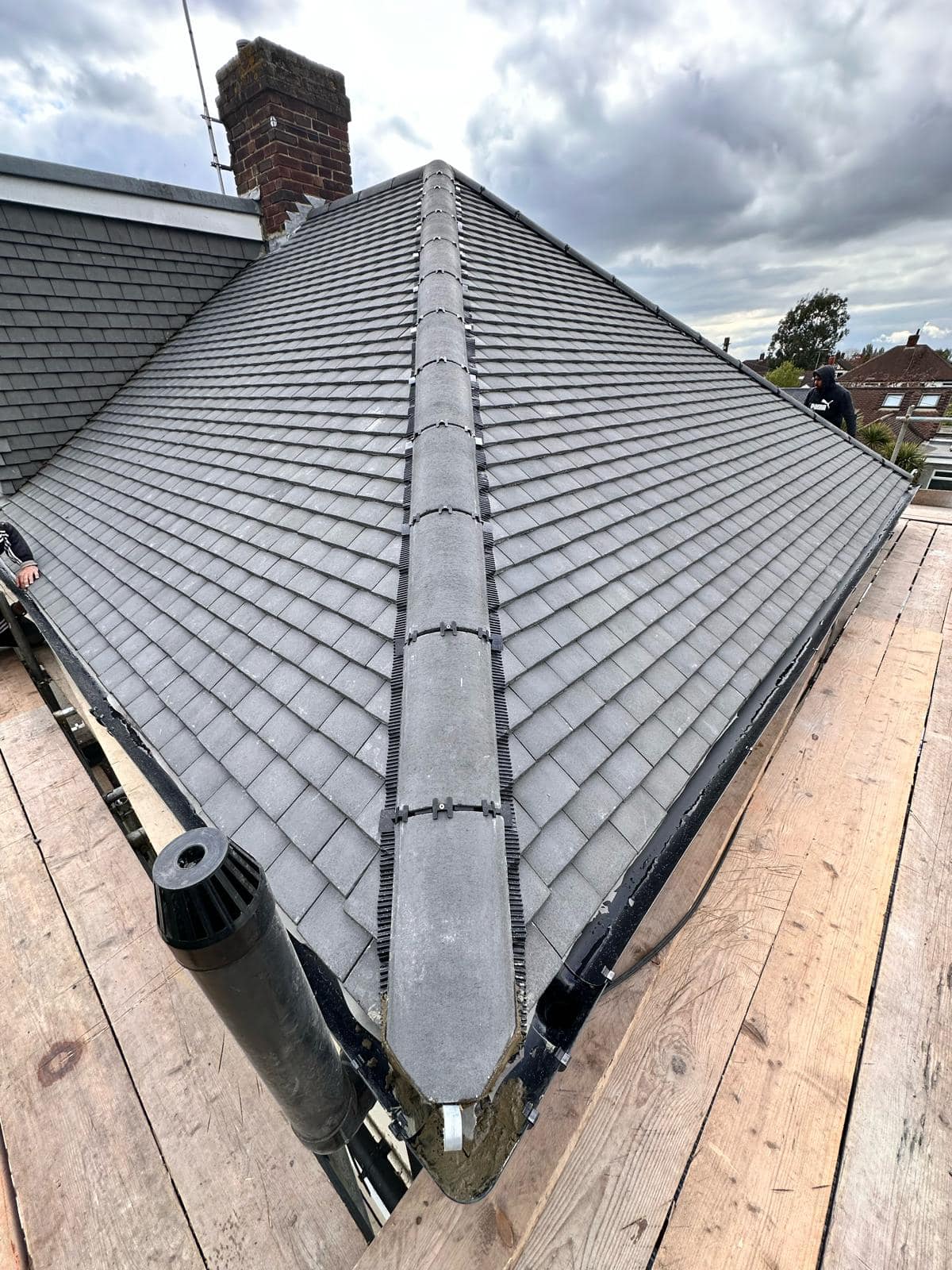 Roofing project - 1409998466919276