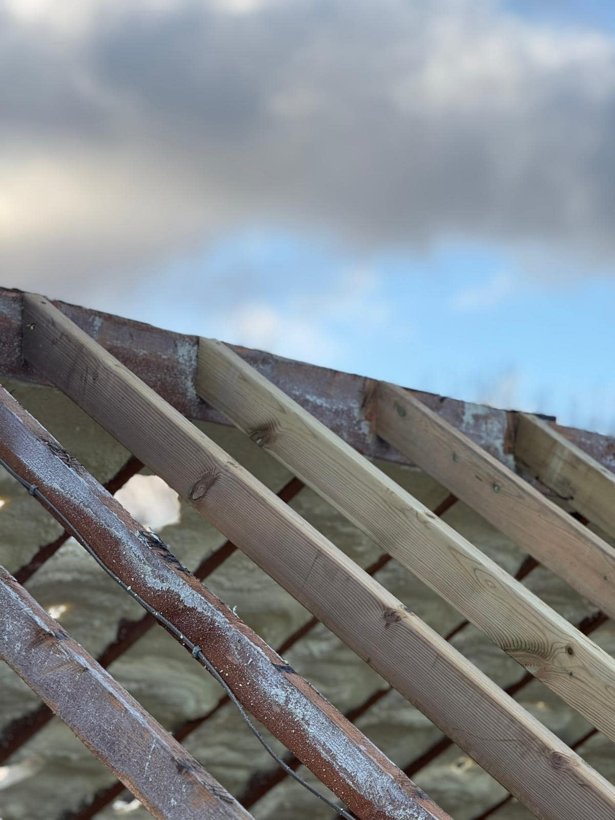 Roofing project - 1411135100138946