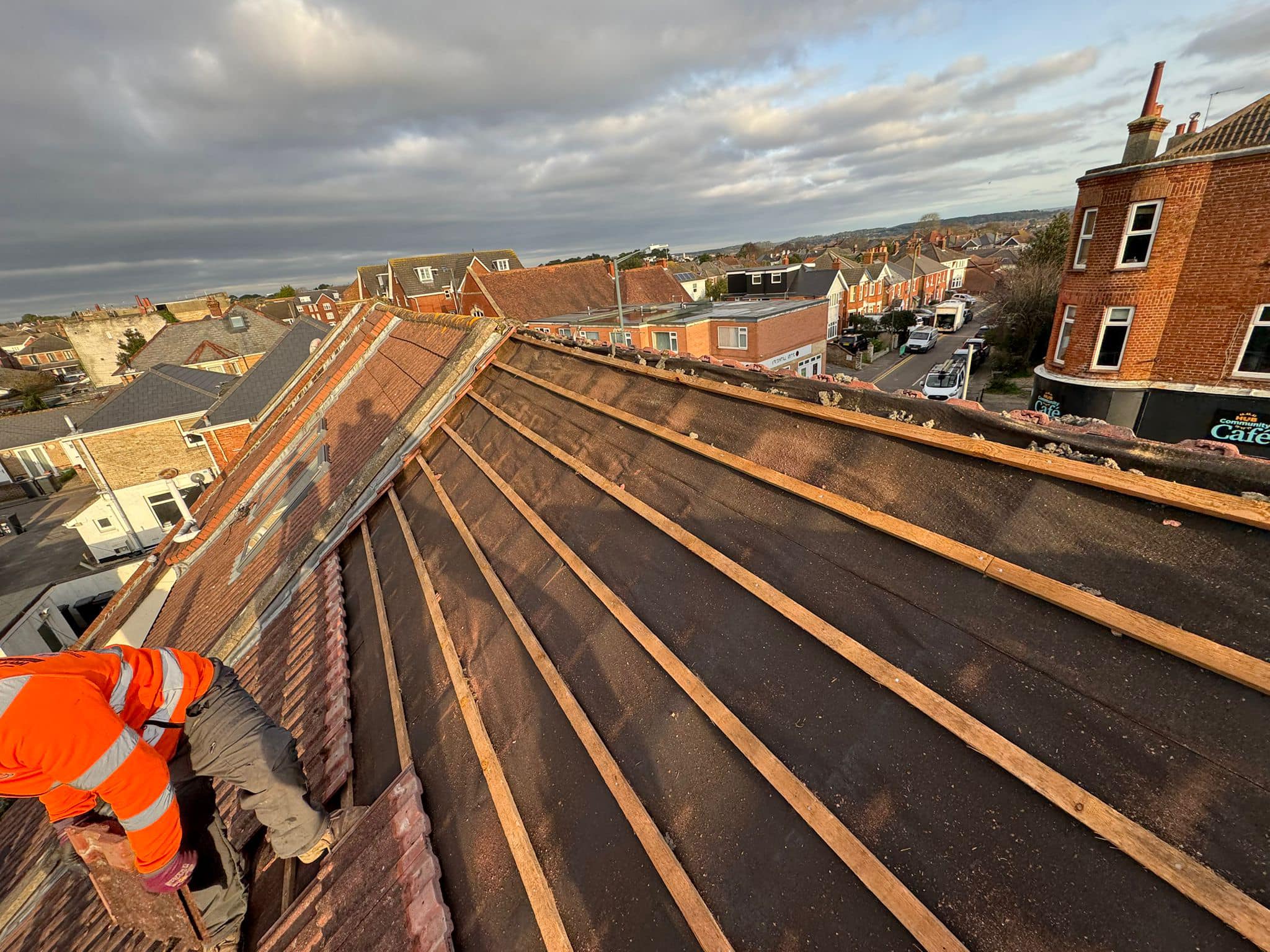 Roofing project - 1411137666805356