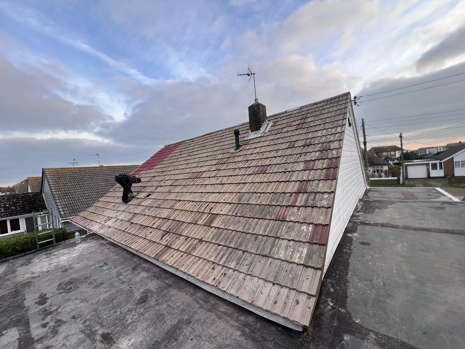 Roofing project - 1411138783471911