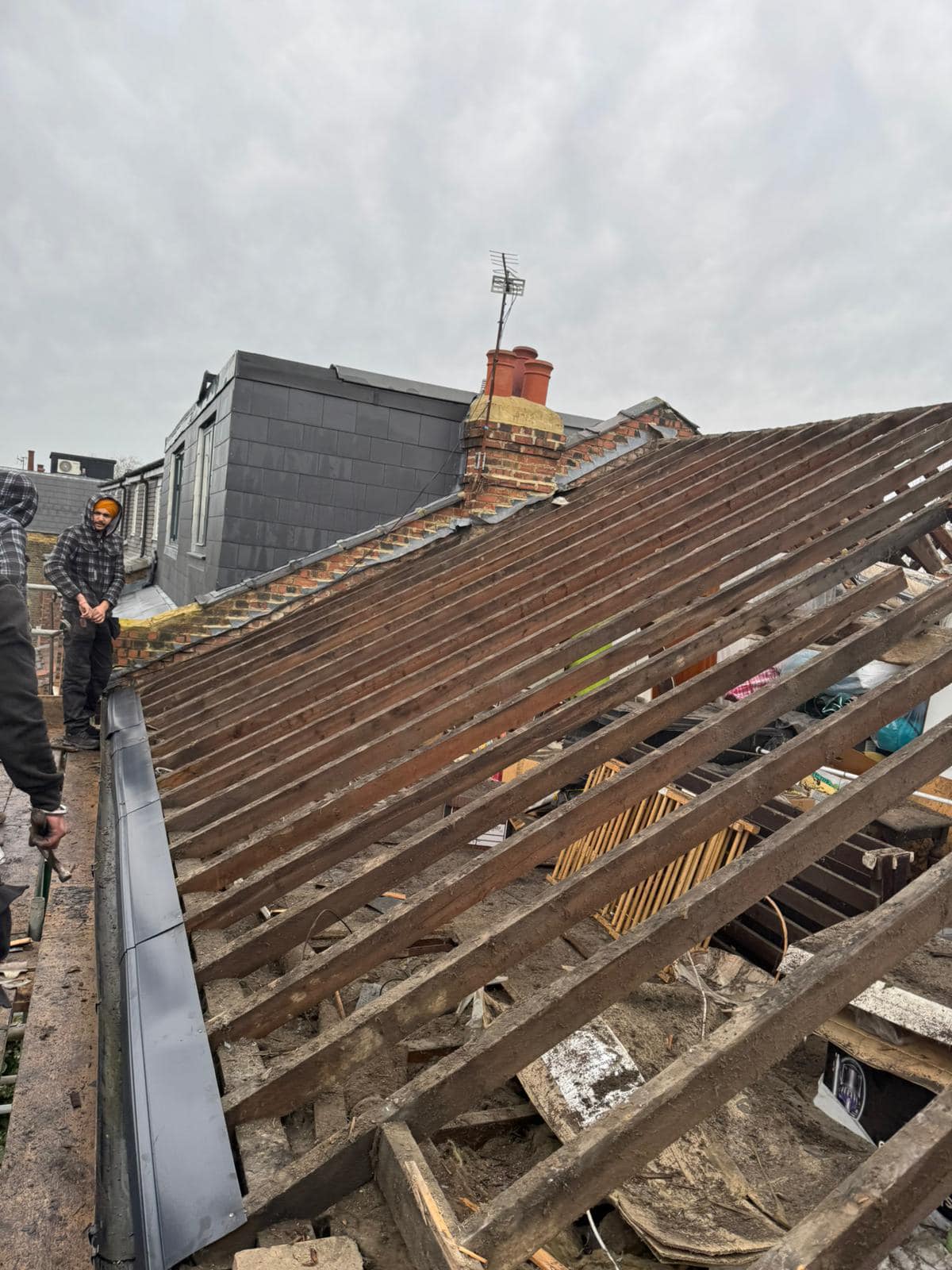 Roofing project - 1411144800137976