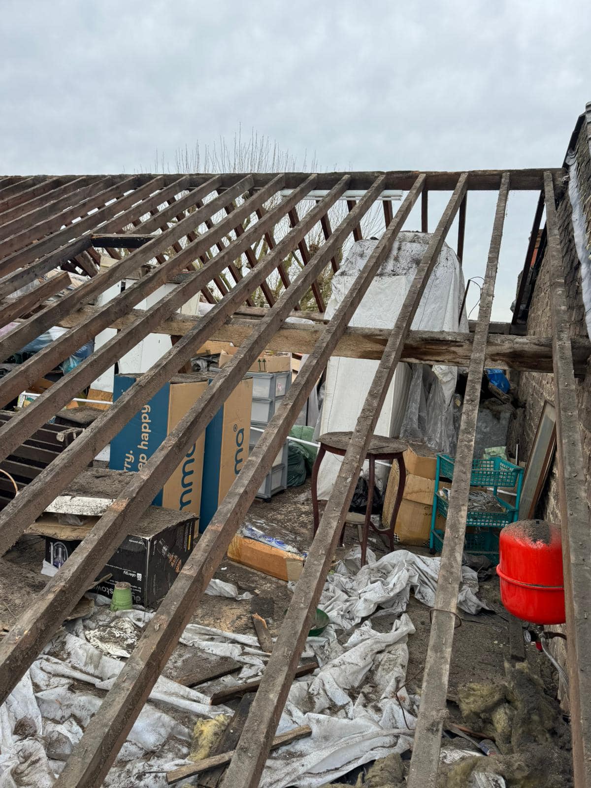 Roofing project - 1411144933471296