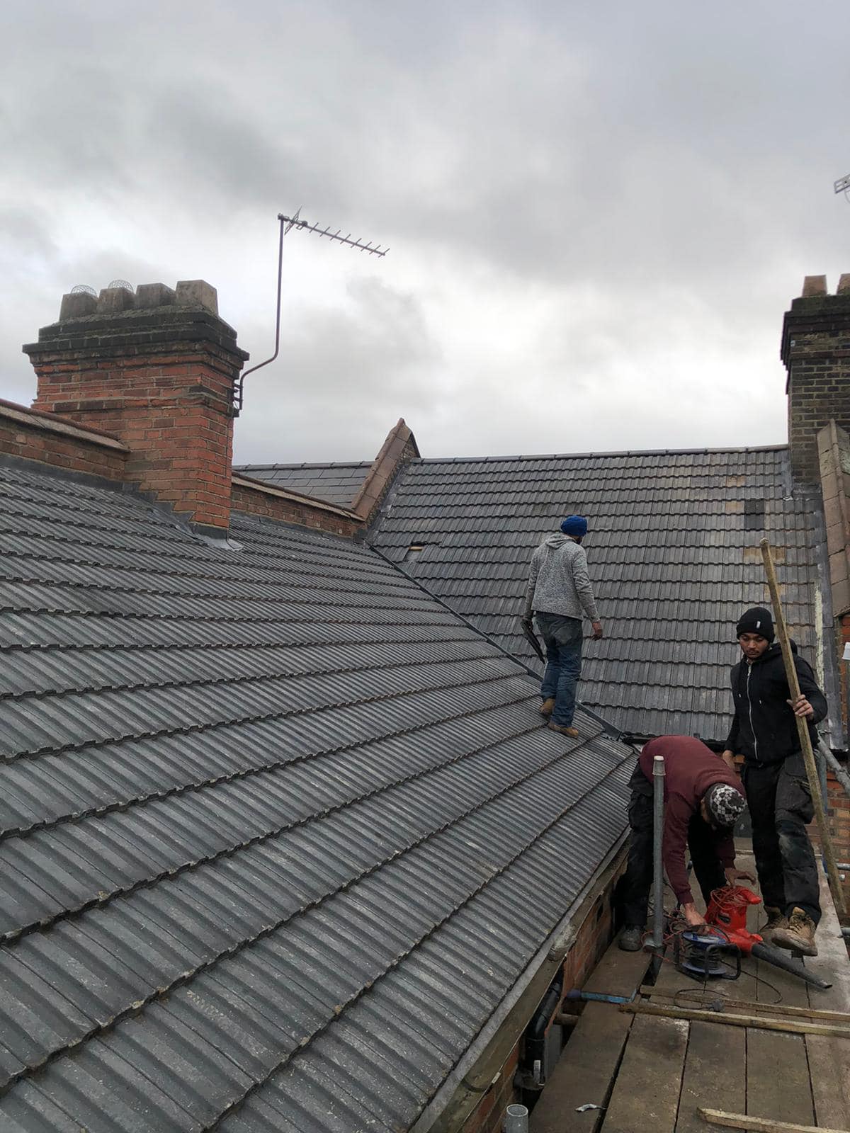 Roofing project - 1411149733470816