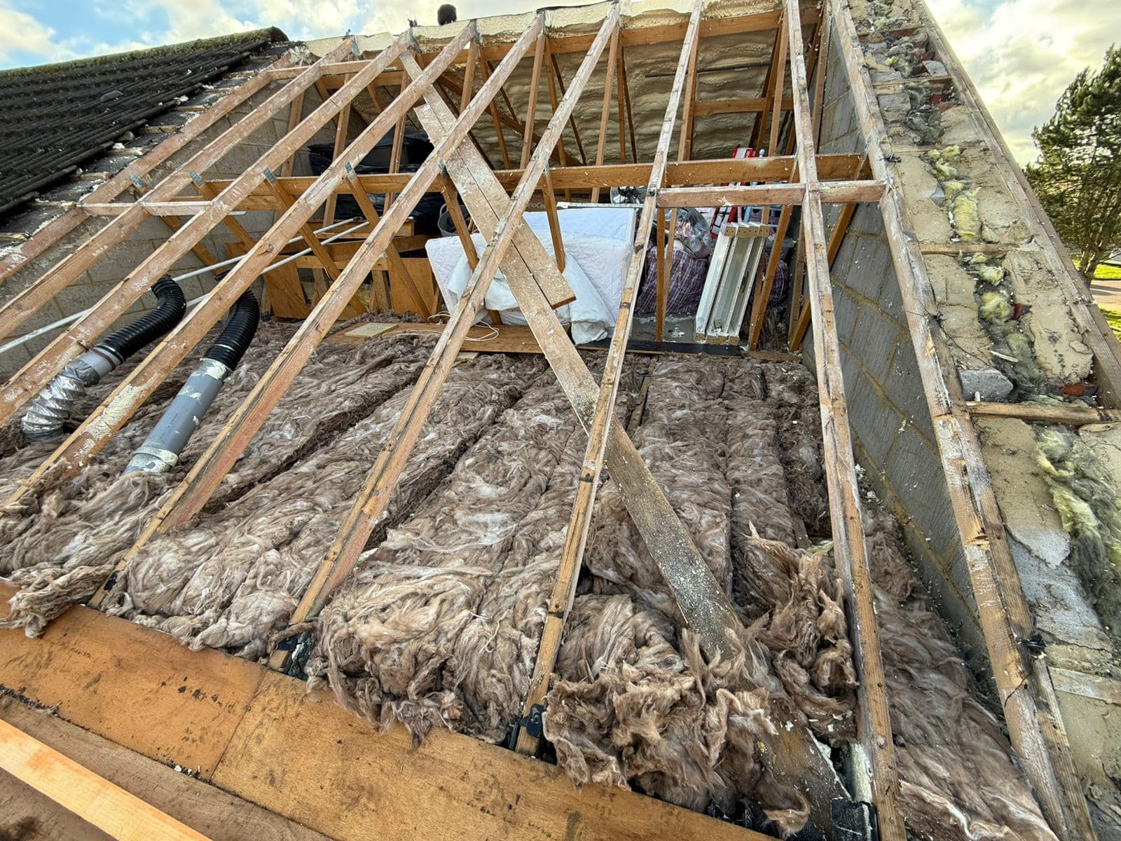 Roofing project - 1411154833470306