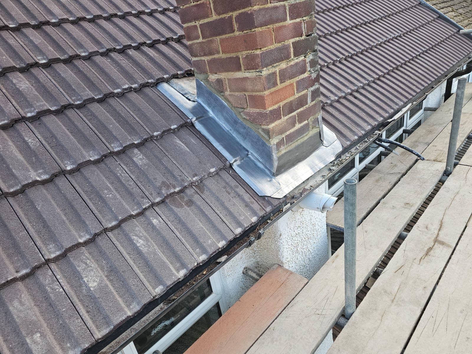 Roofing project - 1411155960136860