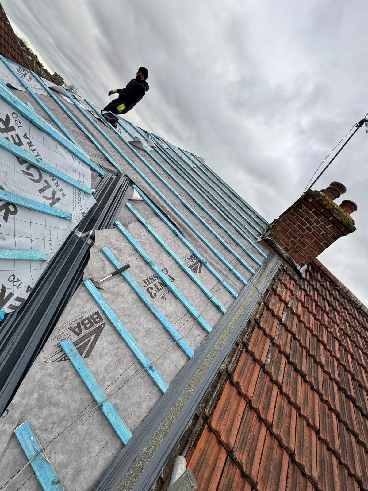 Roofing project - 1411158800136576